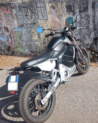 Super Soco TC MAX - batteria non funzionante