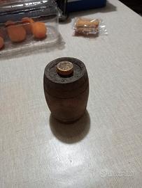 mini bottiglia a forma di barilotto 