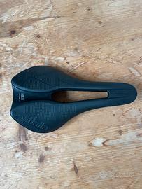 SELLE ITALIA BOOST 145
