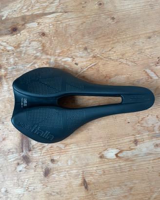 SELLE ITALIA BOOST 145