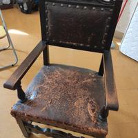 Poltrona stile rinascimentale da restaurare