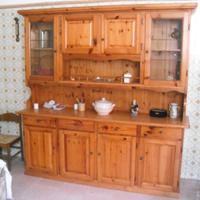 Sala da pranzo completa