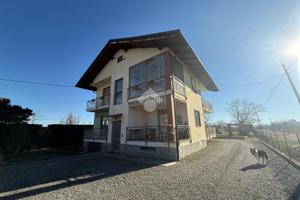 4 LOCALI A BRICHERASIO