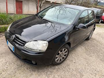 Golf 5 1.9 tdi anno 2005