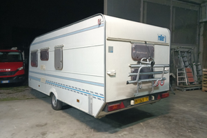 Roulotte Roller 4 posti letto