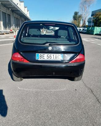 LANCIA Y ELEFANTINO 1.2 16V 86CV