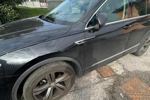 Volkswagen Tiguan - Rline 1.6