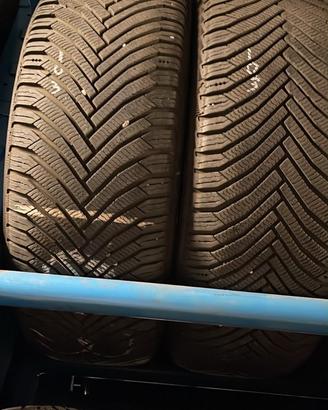 Pneumatici invernali Michelin 215/55/R18 99v