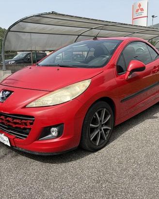 Peugeot 207 1.6 VTi 120CV CC Féline