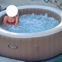 Piscina idromassaggio
