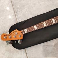 Squier Jaguar Classic Vibe 60 come nuovo.