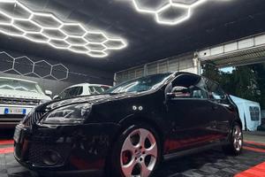 Volkswagen Golf GTI 2.0 16V TFSI 3p.