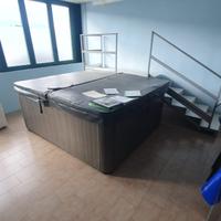 Vasca idromassaggio 4 posti