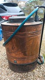 Pompa vintage per verderame 