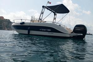 Mano Marine 21.50 WA 150 CV Mercury 