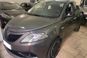 Lancia Ypsilon 1.2 69 CV 5 porte S&S Elefantino Bl