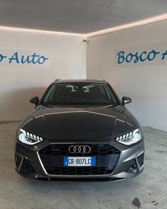 Audi A4 Avant 40 2.0 tdi mhev S line edition quatt