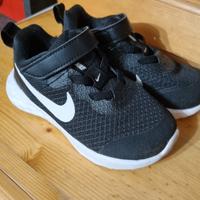 Scarpe TG. 23,5 bambino Nike