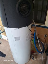 scaldabagno in pompa di calore  bosch