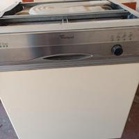 lavastoviglie Whirlpool 