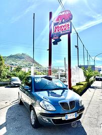 Lancia Ypsilon 1.2 Oro