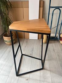 2 SGABELLI ARTIGIANALI . Ferro e legno di Rovere