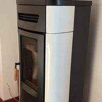 stufa a legna  Nordica Extraflame mod. Oriana 2022