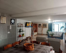 Appartamento semi arredato