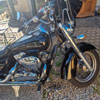 moto honda shadow 750