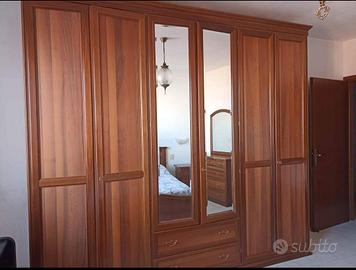 Camera da letto completa in legno 