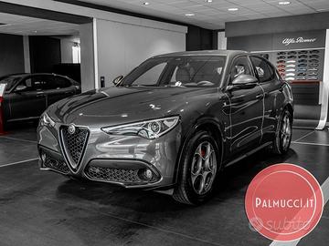 Alfa Romeo Stelvio 2.0 Turbo 200 CV AT8 Q4 Sprint