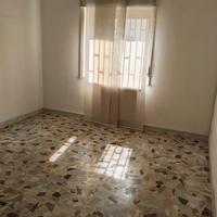 Appartamento trivani ad uso commerciale