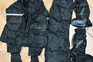 Sopra Tuta antipioggia moto