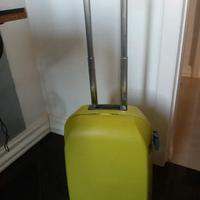 Trolley  valigia Benetton