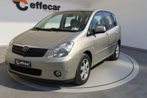 TOYOTA Corolla Verso 1.8 16V