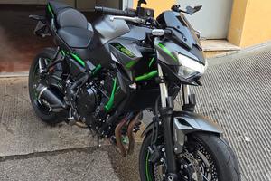 Kawasaki Z650 ABS 2023 - 6970Km