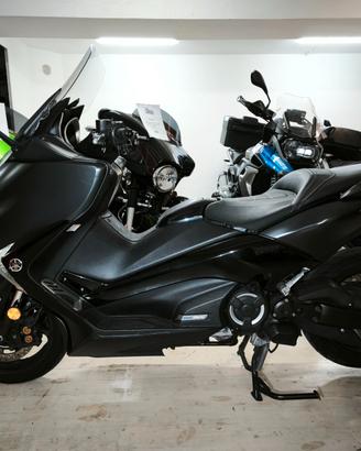 Yamaha T Max 530