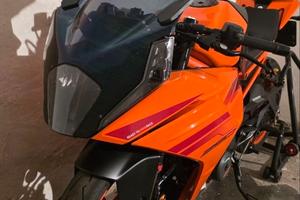 KTM RC 390 2025 (1.000km)-Tech Pack & Garanzia KTM