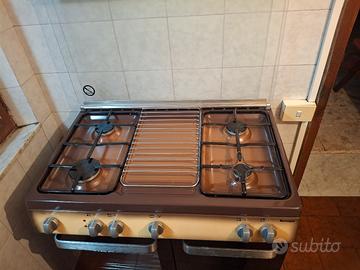 cucina a gas GPL con bombola 