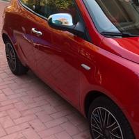 Cerchi in ferro 15 con borchie originali lancia