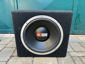 Subwoofer jbl 1000