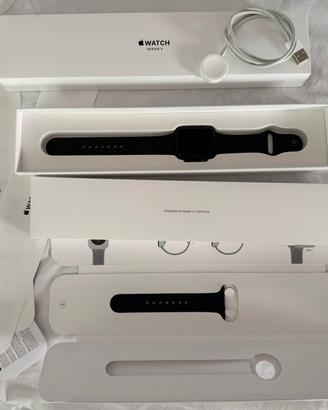 Apple Watch serie 3 da 42mm Sport Band Black