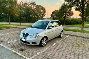 LANCIA YPSILON 1.2 benzina nepatentati
