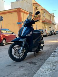 Beverly 350 s
