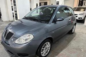 Lancia Ypsilon 1.2 Argento RATE / FINANZIAMENTI / 