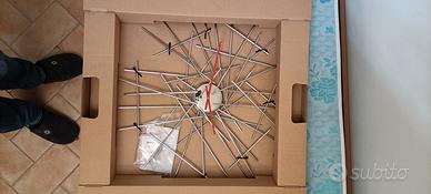 Orologi da parete, Blow-up orologio Alessi