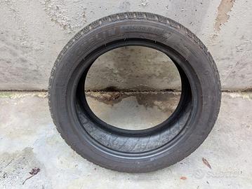 gomme michelin invernali 215/50/17  95V