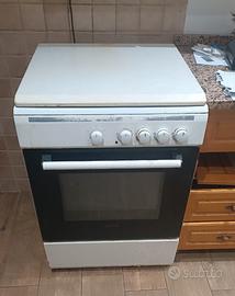 Cucina 4 Fuochi con Forno - Cucinino a Gas