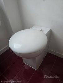 Coppia sanitari salvaspazio Hatria