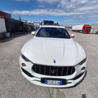Maserati Levante V6 Diesel 275 CV AWD